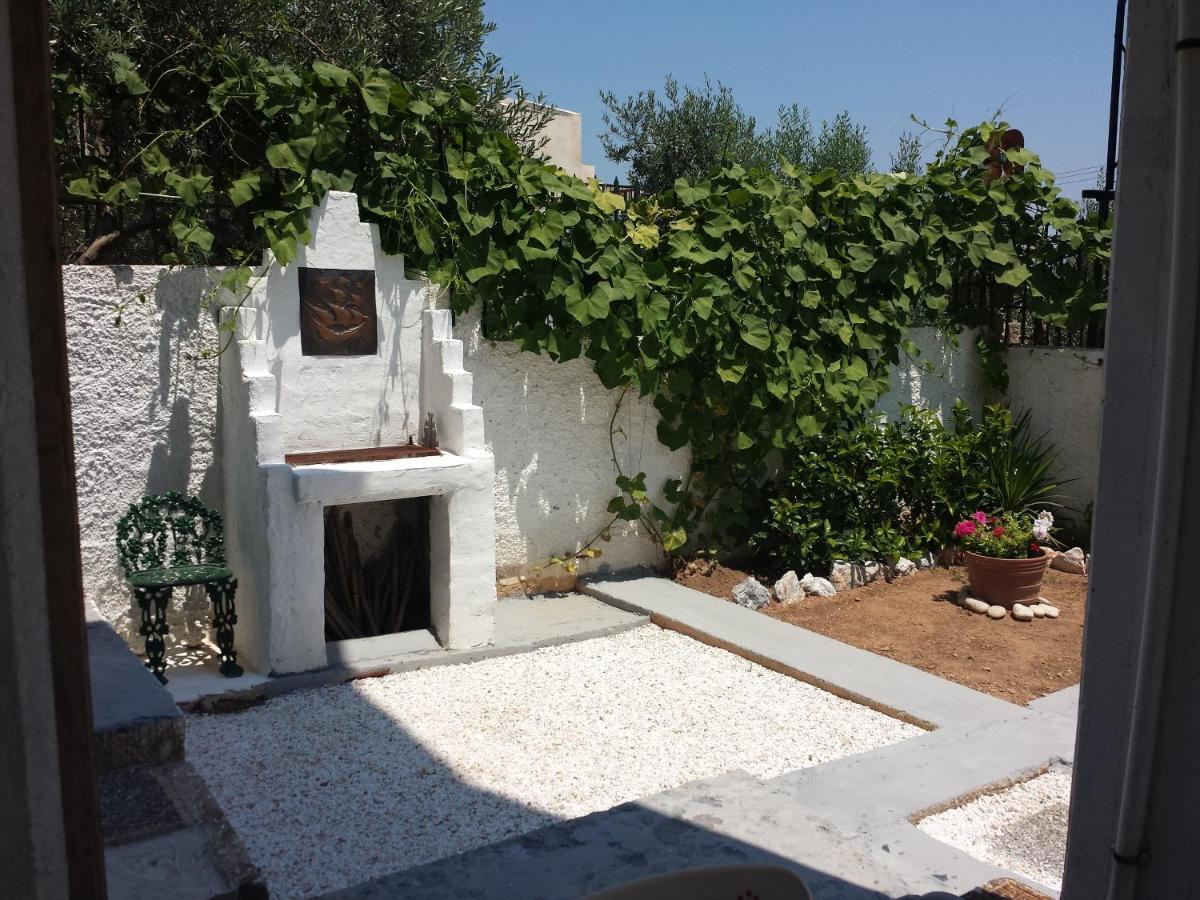 Smile House Near Athens Airport 300M From The Sea Villa Artémida Eksteriør bilde